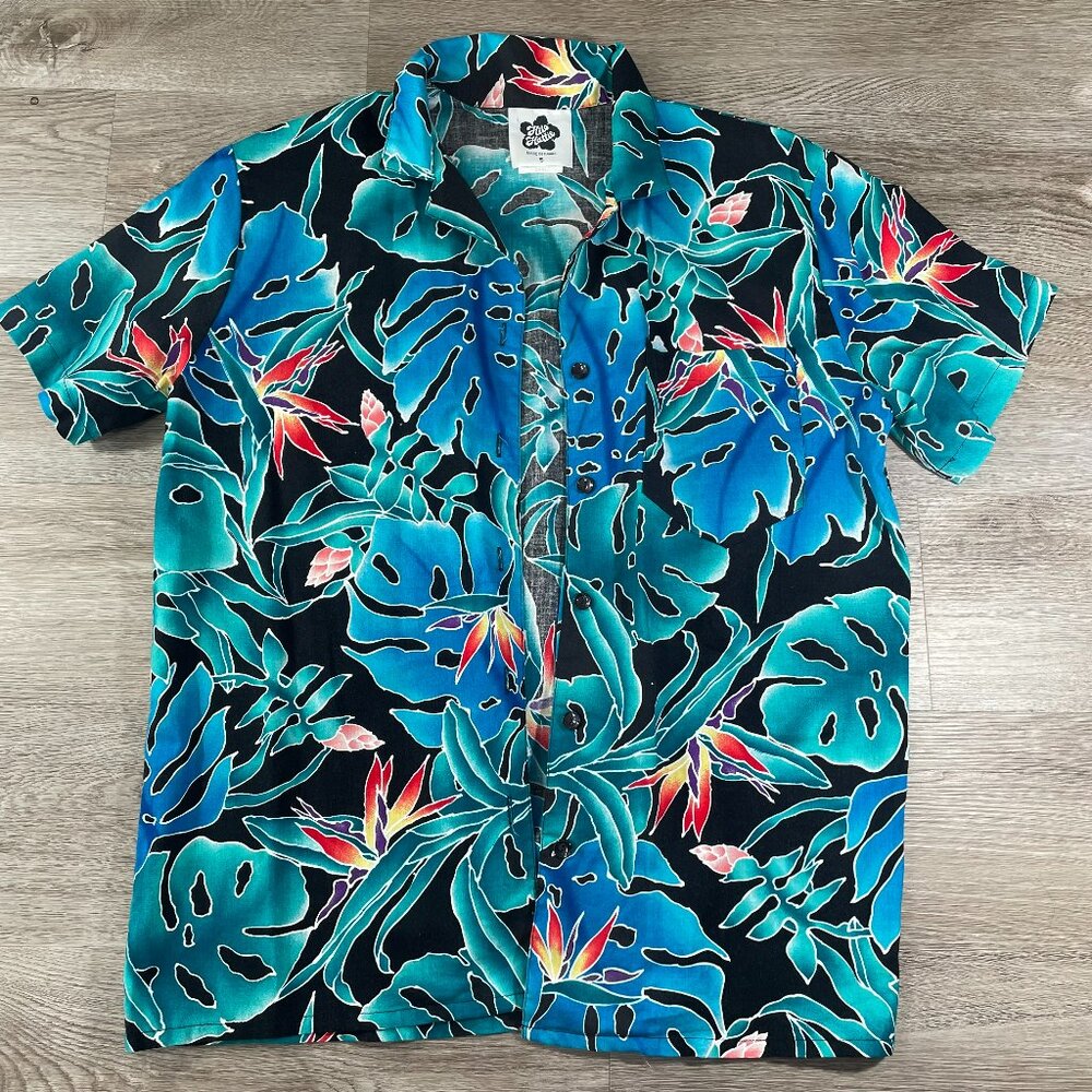 Hilo Hattie Hawaiian Shirt Size S